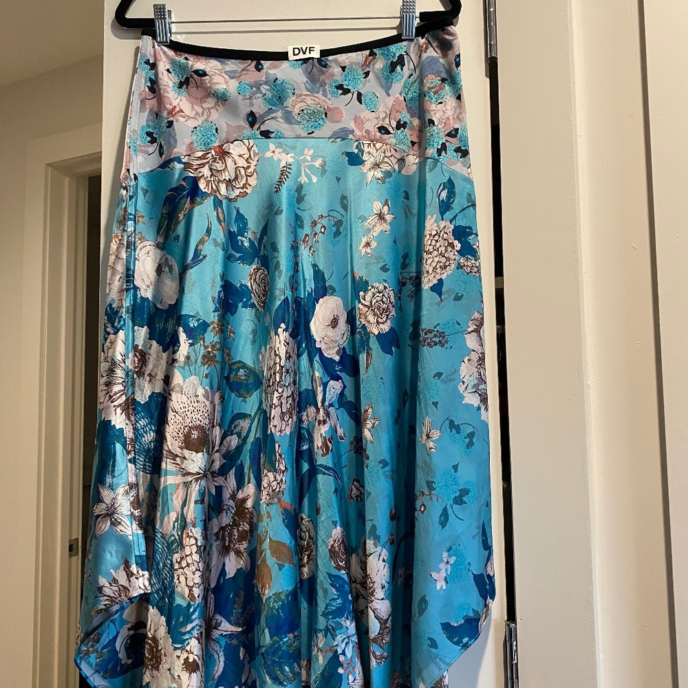 DVF Reversible asymmetric Silk-Satin Skirt